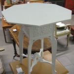 591 1702 LAMP TABLE